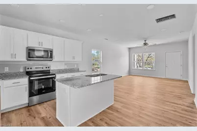 212 Emma Street, Thomasville, NC 27360 - Photo 15