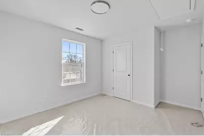 212 Emma Street, Thomasville, NC 27360 - Photo 33