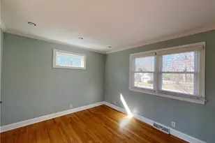 1313 Cardinal Pl, Greensboro, NC 27408 - Photo 23