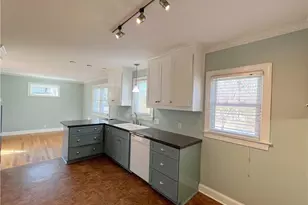 1313 Cardinal Pl, Greensboro, NC 27408 - Photo 21