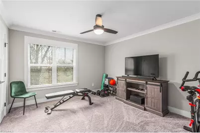 1012 Cross Gate Road, Winston-Salem, NC 27106 - Photo 19