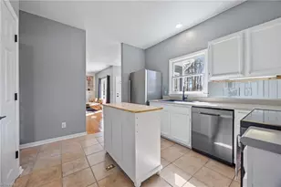 2802 Breckenridge Ct, High Point, NC 27265 - Photo 13