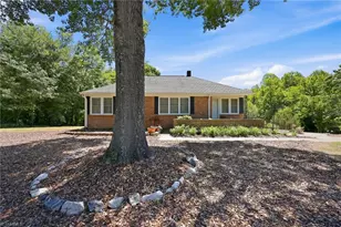 723 Haynes Rd, Thomasville, NC 27360 - Photo 3