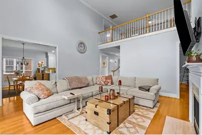 14 Checkerberry Square, Greensboro, NC 27455 - Photo 9