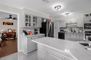 3917 W Friendly Ave, Greensboro, NC 27410 - Photo 13