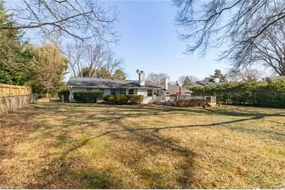 3917 W Friendly Avenue, Greensboro, NC 27410 - Photo 29