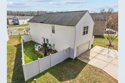 1751 Overcreek Circle, Winston-Salem, NC 27127 - Photo 37