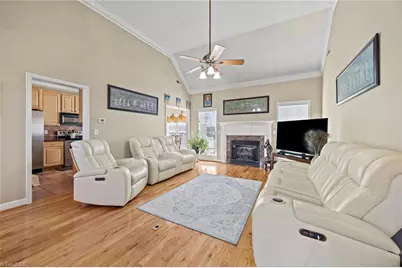 1055 Oxford Lane, King, NC 27021 - Photo 11