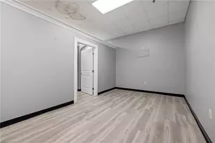 4929 W Market St, Greensboro, NC 27407 - Photo 11