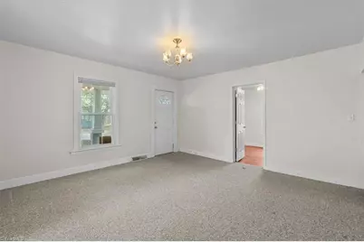 607 Thomas Street, Reidsville, NC 27320 - Photo 21