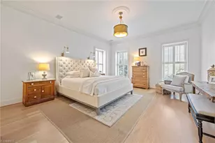 208 Willoughby Blvd, Greensboro, NC 27408 - Photo 21