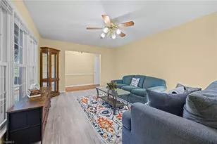 304 Eastway Ln, Graham, NC 27253 - Photo 5