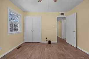 304 Eastway Ln, Graham, NC 27253 - Photo 23