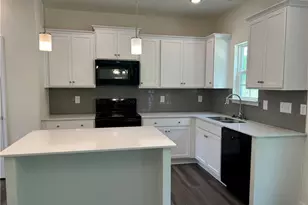 3516 Wilcox Ct, Greensboro, NC 27405 - Photo 9