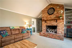 5309 Brittainywood Rd, Kernersville, NC 27284 - Photo 7