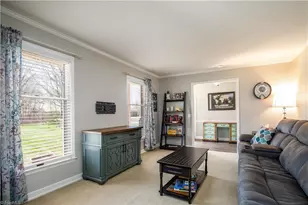 5309 Brittainywood Rd, Kernersville, NC 27284 - Photo 11