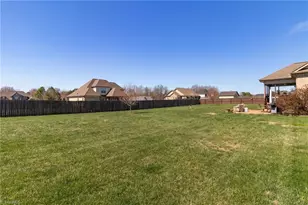 242 Deerwood Dr, Lexington, NC 27295 - Photo 35