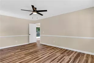 5404 Ropley Dr, Greensboro, NC 27455 - Photo 9