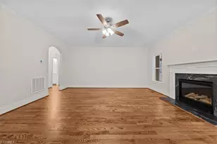 2442 Farmwood Ln, Asheboro, NC 27205 - Photo 15