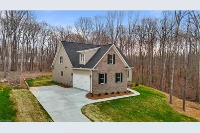 2442 Farmwood Lane, Asheboro, NC 27205 - Photo 3