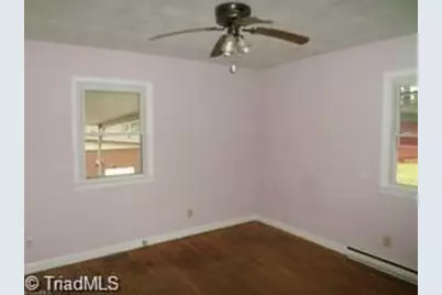 125 Florida Avenue, Mount Airy, NC 27030 - Photo 7