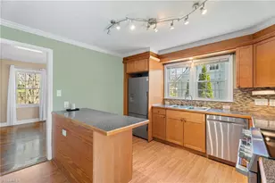 724 S Sunset Dr, Winston-Salem, NC 27103 - Photo 5