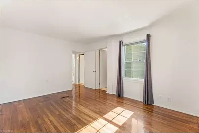 724 S Sunset Drive, Winston-Salem, NC 27103 - Photo 13