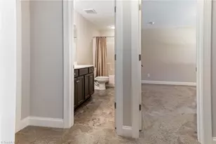 402 Mockingbird Ln, Mebane, NC 27302 - Photo 31