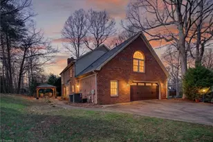 291 Birchridge Dr, Kernersville, NC 27284 - Photo 41