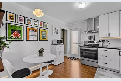 804 Willowbrook Drive, Greensboro, NC 27403 - Photo 11