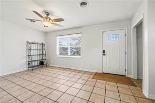 512 Garrett St, Greensboro, NC 27406 - Photo 5