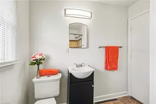 512 Garrett St, Greensboro, NC 27406 - Photo 19