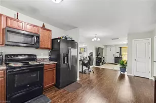 424 Sandybrooke Dr, High Point, NC 27265 - Photo 13