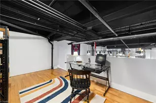 1 W 5th St, Winston-Salem, NC 27101 - Photo 41