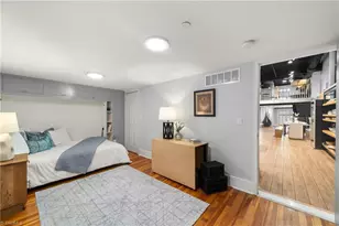 1 W 5th St, Winston-Salem, NC 27101 - Photo 17