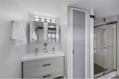 1 W 5th Street #102, Winston-Salem, NC 27101 - Photo 27