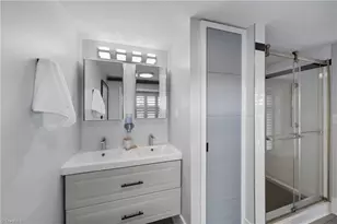 1 W 5th St, Winston-Salem, NC 27101 - Photo 27