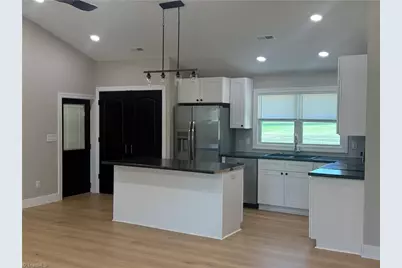 104 Walters Street, Mayodan, NC 27027 - Photo 9