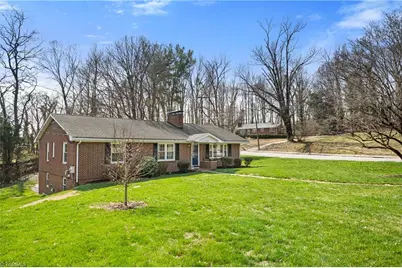 1734 Lancelot Lane, Winston-Salem, NC 27103 - Photo 13