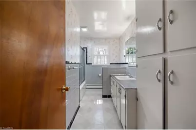 1734 Lancelot Lane, Winston-Salem, NC 27103 - Photo 19