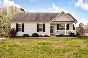 11 Stoney Point Ct, Thomasville, NC 27360 - Photo 1