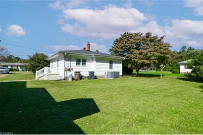 2714 Richard Street, Greensboro, NC 27405 - Photo 23