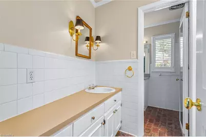 1912 Lake Drive, Burlington, NC 27215 - Photo 19