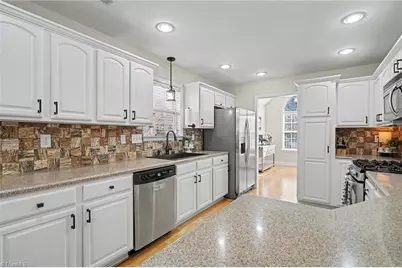 12707 Hill Pine Road, Midland, NC 28107 - Photo 7