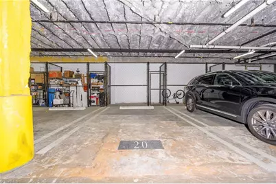 400 W 4th Street #504, Winston-Salem, NC 27101 - Photo 39