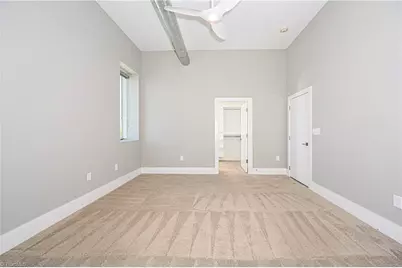 400 W 4th Street #504, Winston-Salem, NC 27101 - Photo 17