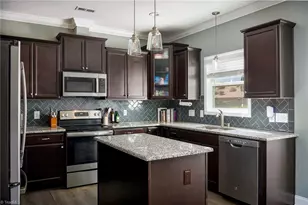 2929 Fernley Ct, High Point, NC 27262 - Photo 7