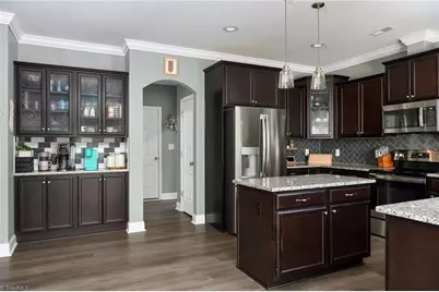 2929 Fernley Court, High Point, NC 27262 - Photo 9