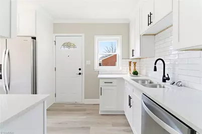 1412 Tarleton Avenue, Burlington, NC 27215 - Photo 5