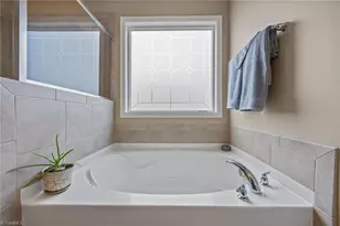 1178 Yorkshire Dr, Burlington, NC 27215 - Photo 21